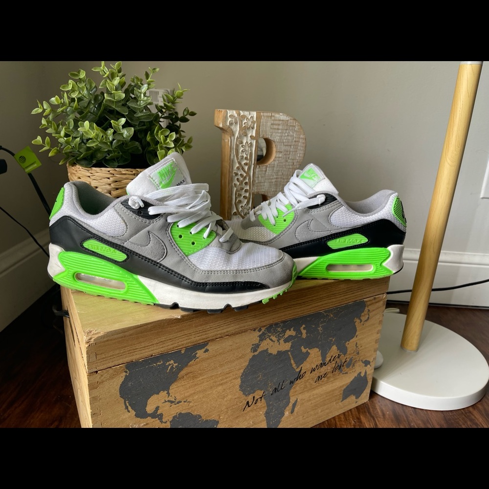 Nike